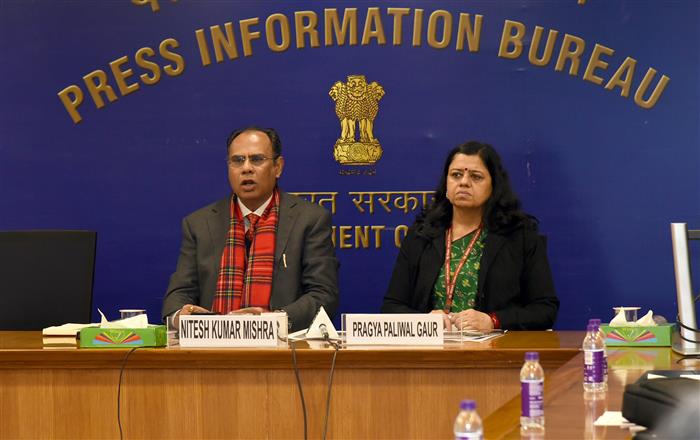 युवा मामले विभाग के संयुक्त सचिव श्री नितेश कुमार मिश्रा ने 10 जनवरी, 2024 को नई दिल्ली में आगामी देशव्यापी 'राष्ट्रीय युवा महोत्सव' और 'राष्ट्रीय युवा दिवस' समारोह के बारे में मीडिया से बातचीत की।