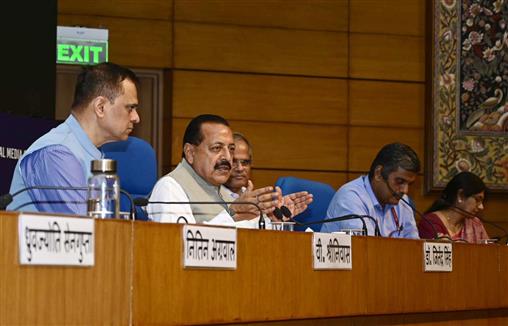 The Minister of State for Science & Technology (Independent Charge), Earth Sciences (Independent Charge), Prime Minister’s Office, Personnel, Public Grievances & Pensions, Atomic Energy and Space, Dr. Jitendra Singh addressing the media at the launch of Month-Long Special Campaign on Family Pension Grievances at National Media Centre, in New Delhi on July 01, 2024. 
