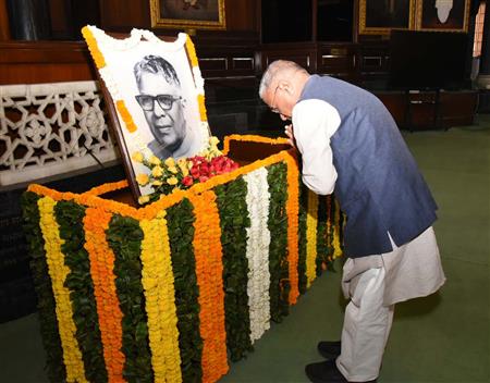 The Deputy Chairman of Rajya Sabha, Shri Harivansh paying floral tributes to former Lok Sabha Speaker Shri K.S. Hegde on his birth anniversary at Central Hall of Samvidhan Sadan, in New Delhi on June 11, 2024.
