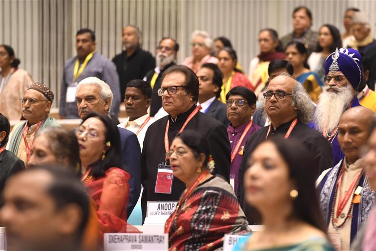 Gathering at the Sangeet Natak Akademi Fellowships and “S.N.A” Awards ceremony for the year 2022 and 2023, in New Delhi on March 06, 2024. The President of India, Smt Droupadi Murmu addressing the event.