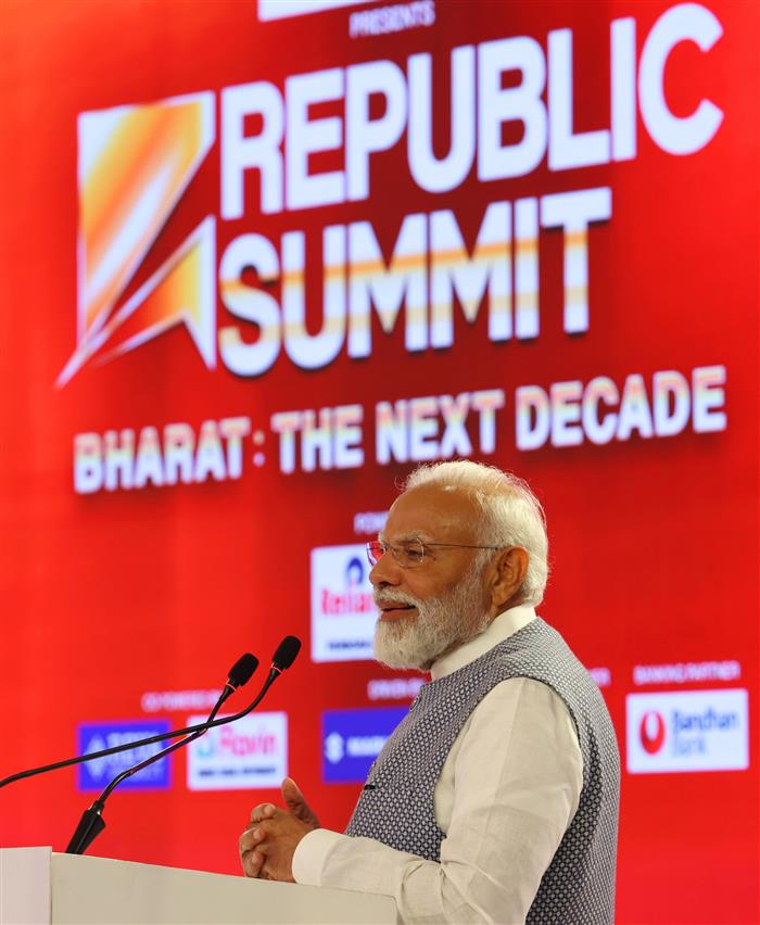 प्रधानमंत्री नरेन्द्र मोदी 07 मार्च, 2024 को नई दिल्ली में रिपब्लिक समिट 2024 को संबोधित करते हुए।