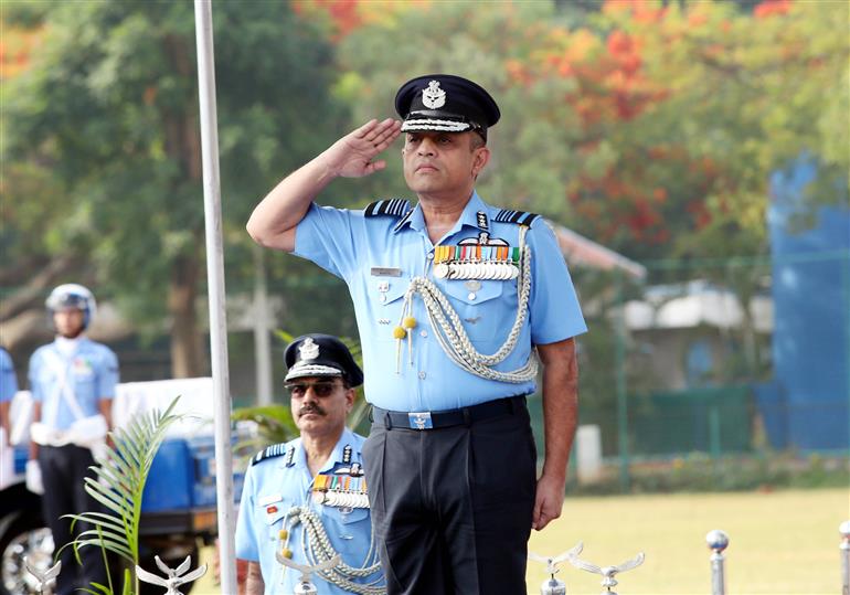 Air Marshal Nagesh Kapoor reviewing the Guard of Honour at Training Command(TC), in Bengaluru on May 01, 2024.