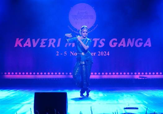 Glimpses of the Kaveri Meets Ganga (Cultural Event) at Kartavya Path, in New Delhi on November 05, 2024. The Minister of State (Independent Charge) for Law and Justice & Parliamentary Affairs, Shri Arjun Ram Meghwal graced the event.