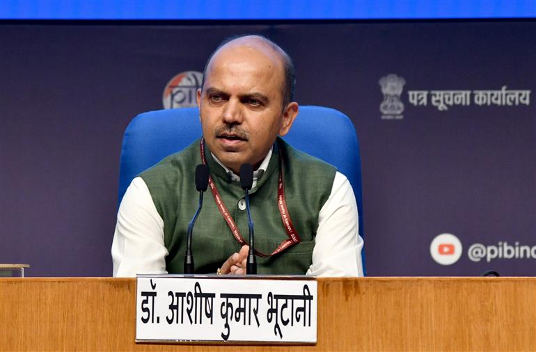 The Secretary, Ministry of Cooperation, Dr. Ashish Kumar Bhutani addressing at the Curtain Raiser Press Conference on International Cooperative Alliance’s (ICA) Global Cooperative Conference - 2024 at National Media Centre, in New Delhi on November 21, 2024.