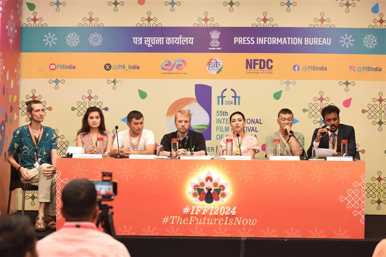 Robert Connolly, Director of  “Force of Nature :The Dry 2” at 55th IFFI, in Goa on November 22, 2024. 
