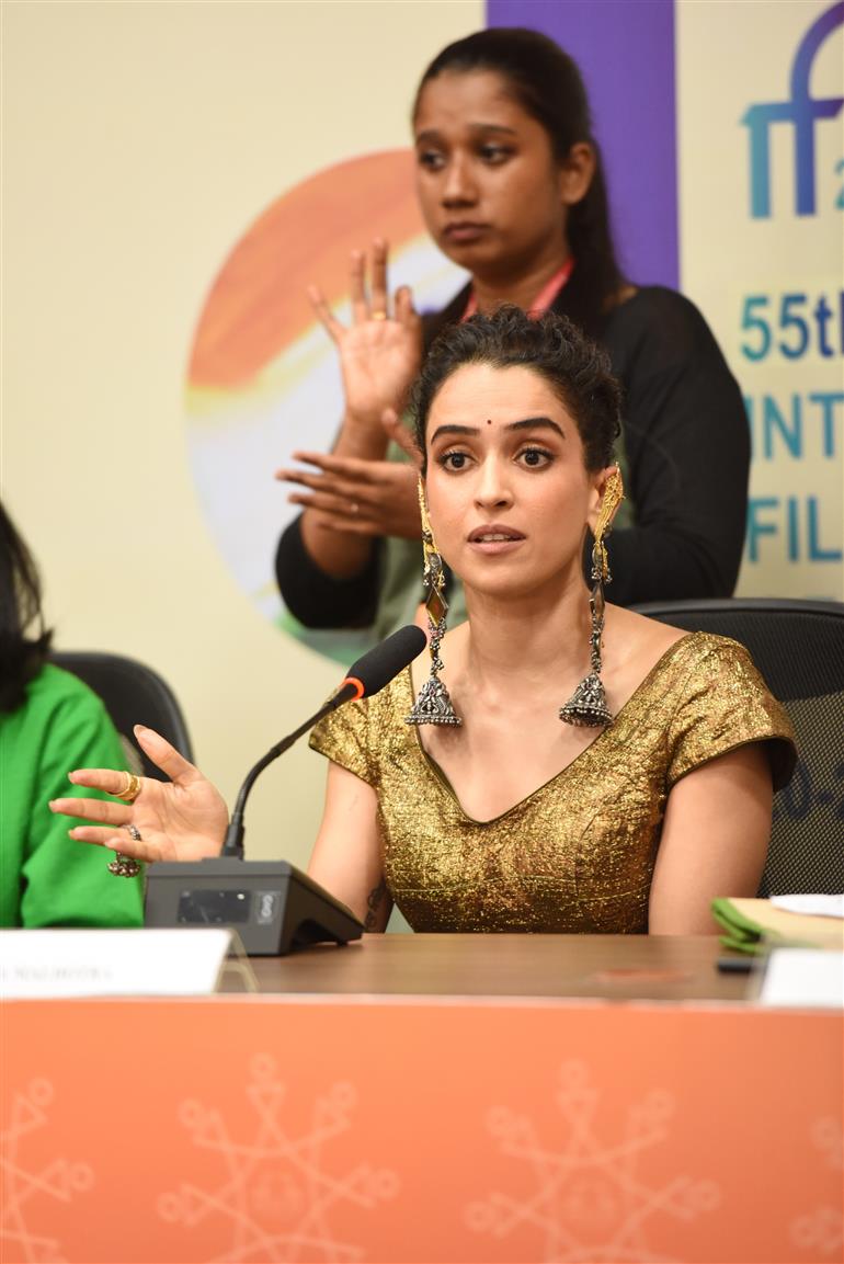 Smt. Sanya Malhotra, Actress from the film ‘Mrs.’ shares her experiences with the Media at 55th IFFI, in Goa on November 22, 2024.