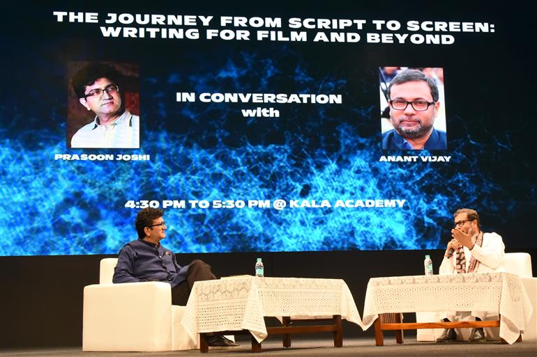 Shri Prasoon Joshi & Shri Anant Vijay talks on ‘The Journey from Script to Screen : Writing for Film and Beyond’ at 55th IFFI, in Goa on November 21, 2024.