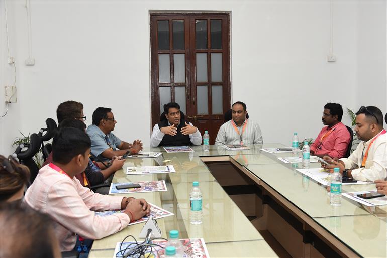 Shri. Prithul Kumar, Managing Director – NFDC, Joint Secretary (Broadcasting-II), Ministry of Information and Broadcasting interacts with Media Delegation on Various Aspects of Film Bazaar at 55th IFFI, in Goa on November 23, 2024.