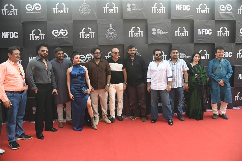 Sagar Puranik (Director), Pavan Kumar K G (Producer), Avinaash V Rai (Producer), Roopali Sood (Actor), Mohan Lal Menon (Producer), Pranav Mulay (DoP) and Srinidhi DS (Writer) from the movie ‘Venkya’ attended the Red Carpet at the 55th IFFI, in Goa on November 25, 2024.