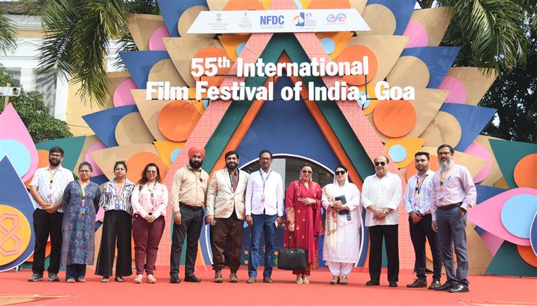 Sahid Rafi and Firdaus Rafi from the movie ‘Hum Dono’ attended the Red Carpet at 55th IFFI, in Goa on November 26, 2024.