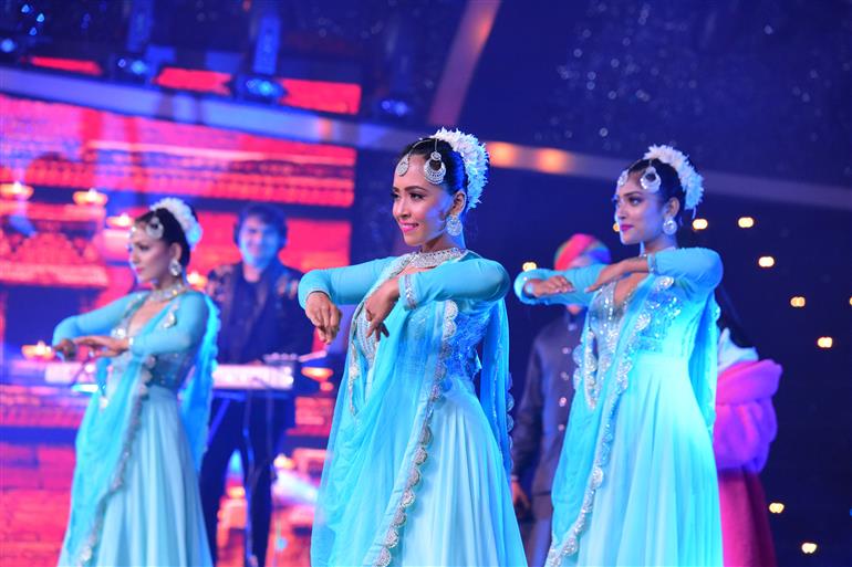 Scenes from Performance by Bandish Bandits at 55th IFFI Closing Ceremony, in Goa on November 28, 2024.