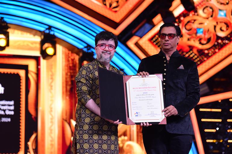 Best web series OTT Award goes to ‘Lampan’ directed by Nipun Dharmadhikari at 55th IFFI Closing Ceremony, in Goa on November 28, 2024.