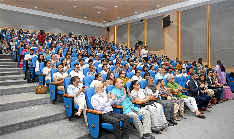 The Union Minister for Education, Shri Dharmendra Pradhan addressing the gathering during signing ceremony of Letter of Engagement between NCERT and Amazon, in New Delhi on October 07, 2024.