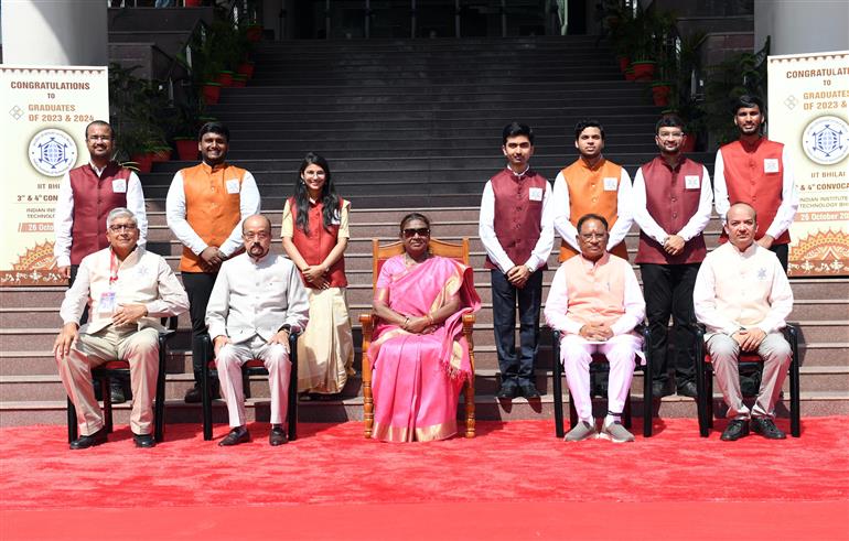 The President of India, Smt. Droupadi Murmu in a group photograph during the convocation ceremony of the Indian Institute of Technology (IIT), Bhilai, in Chhattisgarh on October 26, 2024.