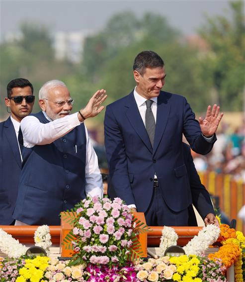 PM along with the Prime Minister of Spain, Mr. Pedro Sanchez receive warm welcome by people during their roadshow at Vadodara, in Gujarat on October 28, 2024.