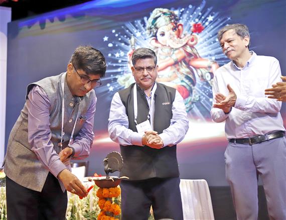 The Secretary, Department of Science & Technology, Prof. Abhay Karandikar lighting the lamp at the launch of DST-GDC IIT Madras INCUBATE Program, in New Delhi on September 06, 2024.