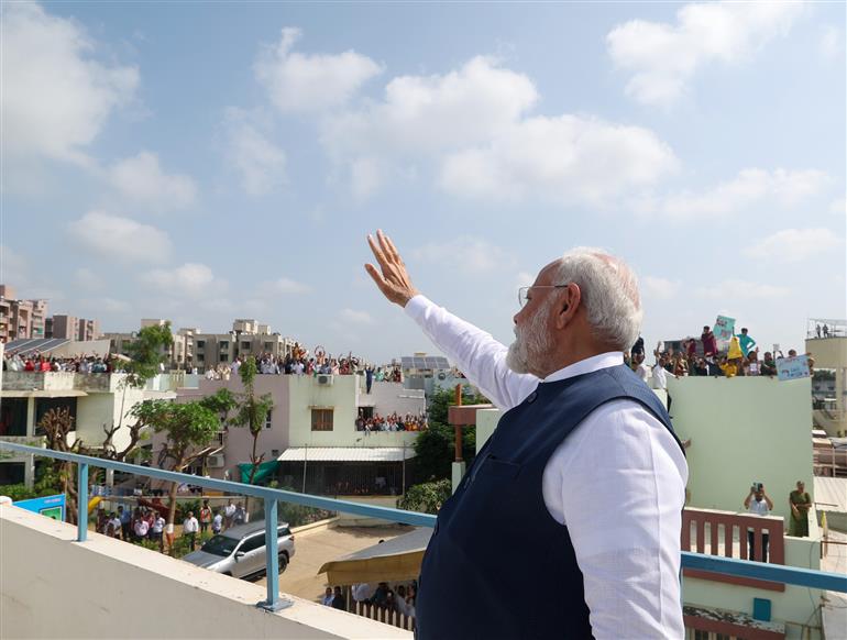 PM interacting with beneficiaries of PM Surya Ghar Muft Bijli Yojana at Gandhinagar, in Gujarat on September 16, 2024.