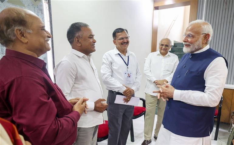 PM interacting with beneficiaries of PM Surya Ghar Muft Bijli Yojana at Gandhinagar, in Gujarat on September 16, 2024.