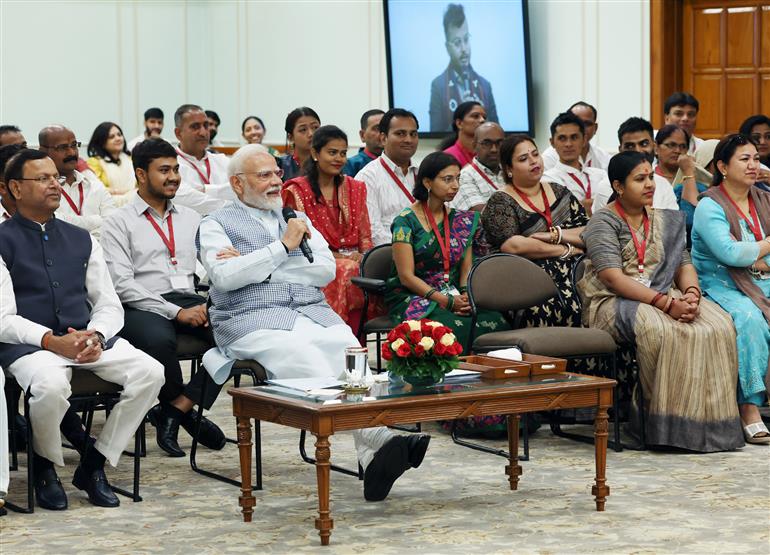 PM interacting with the beneficiaries of Pradhan Mantri Mudra Yojana at his residence, in New Delhi on April 08, 2025.