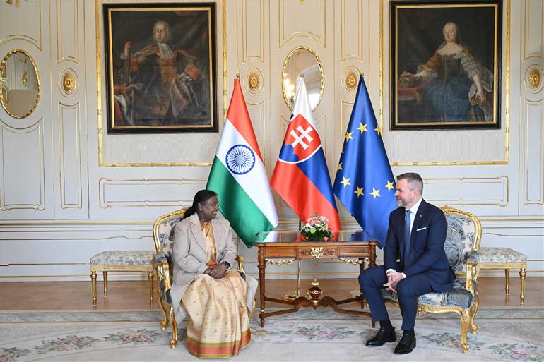 The President of India, Smt Droupadi Murmu meeting with the President of the Slovak Republic, Mr. Peter Pellegrini at Bratislava, in Slovakia on April 09, 2025.