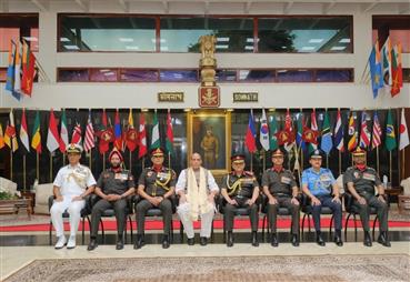 The Union Minister for Defence, Shri Rajnath Singh attends the Convocation Ceremony of the 80th Staff Course of Defence Services Staff College (DSSC), Wellington, in Tamil Nadu on April 10, 2025.