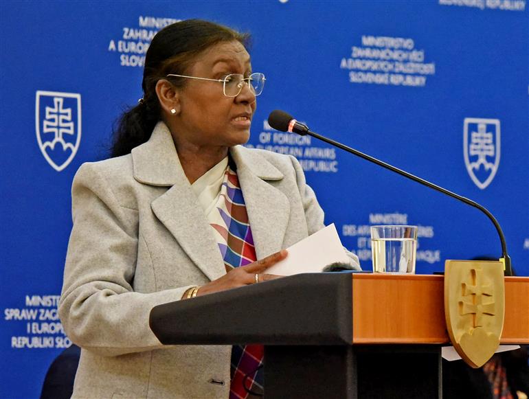 The President of India, Smt. Droupadi Murmu addressing at the Slovakia-India Business Forum at Bratislava, in Slovakia on April 10, 2025.