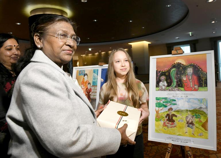 The President of India, Smt. Droupadi Murmu visited an exhibition of paintings by Slovak children at Bratislava, in Slovakia on April 10, 2025.