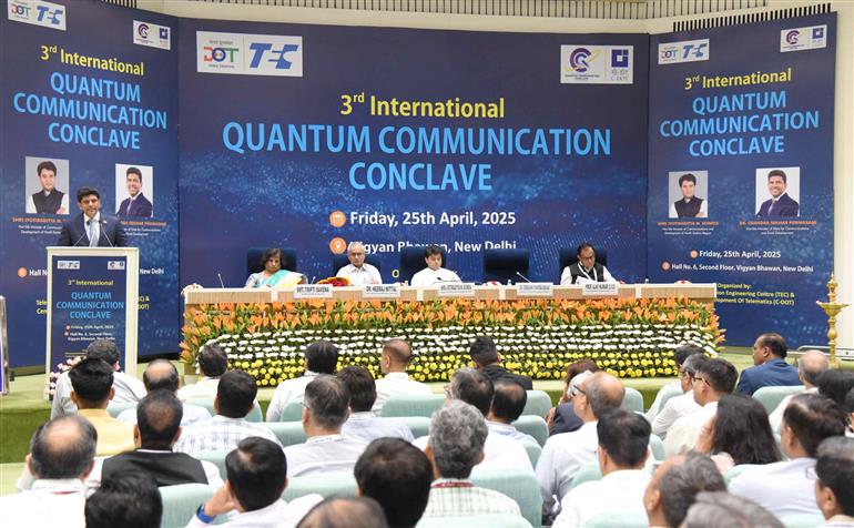 The Minister of State for Rural Development and Communications, Dr. Chandra Sekhar Pemmasani addressing at the 3rd International Quantum Communication Conclave organized by the Telecommunication Engineering Centre (TEC) in collaboration with C-DOT at Vigyan Bhawan, in New Delhi on April 25, 2025.