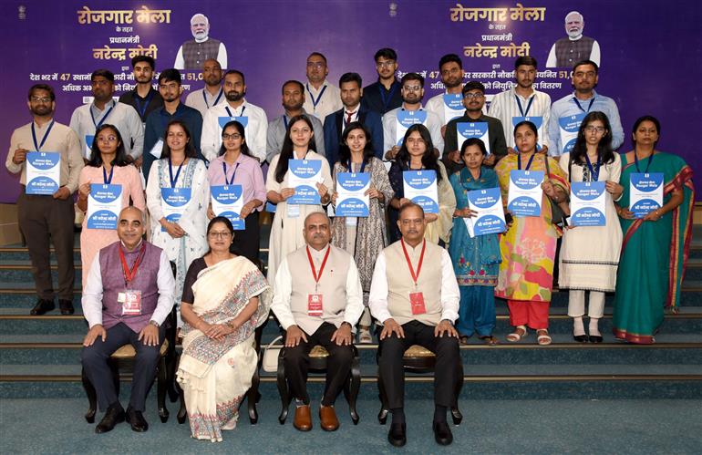 The Union Minister of Women and Child Development, Smt. Annpurna Devi attends the 15th Tranche of the ‘Rojgar Mela’ organizing by Government of India at Vigyan Bhawan, in New Delhi on April 26, 2025.