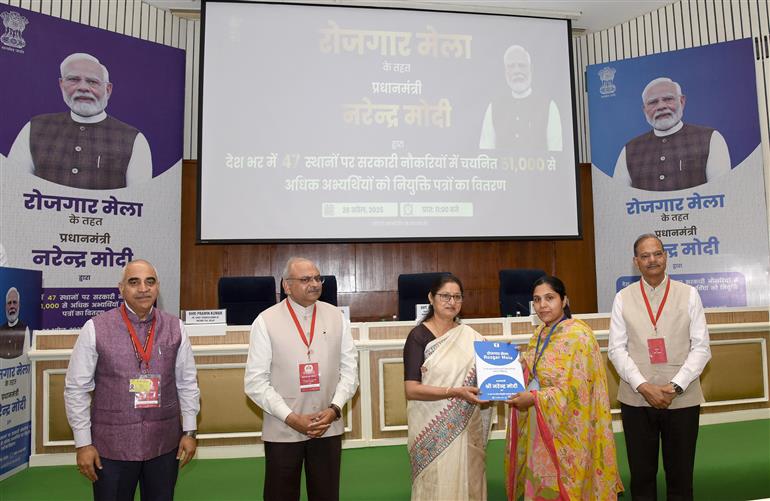 The Union Minister of Women and Child Development, Smt. Annpurna Devi attends the 15th Tranche of the ‘Rojgar Mela’ organizing by Government of India at Vigyan Bhawan, in New Delhi on April 26, 2025.