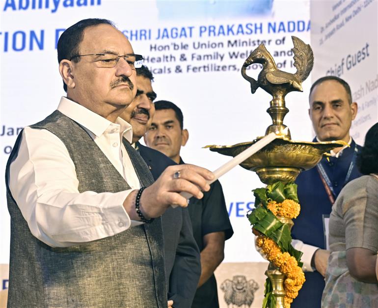 The Union Minister of Health and Family Welfare & Chemicals and Fertilizers, Shri Jagat Prakash Nadda lighting the lamp at the event held on 15th Indian Organ Donation Day under the Angdaan – Jeevan Sanjeevani Abhiyaan at Dr. Ambedkar International Centre, in New Delhi on August 02, 2025.