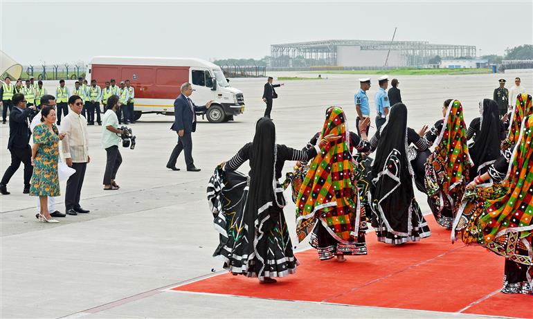 The President of the Republic of Philippines, Mr. Ferdinand Romualdez Marcos Jr. received by the Minister of State for External Affairs and Textiles, Shri Pabitra Margherita at AFS Palam, in New Delhi on August 04, 2025.