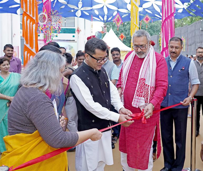 The Union Minister of Textiles, Shri Giriraj Singh inaugurates the Saree Festival and Haat on Wheels at the occasion of 11th National Handloom Day 2025, in New Delhi on August 05, 2025. The Minister of State for External Affairs and Textiles, Shri Pabitra Margherita is also seen.