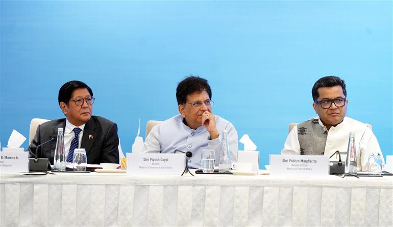 The President of the Republic of Philippines, Mr. Ferdinand Romualdez Marcos Jr. and the Union Minister for Commerce and Industry, Shri Piyush Goyal attend Philippines-India CEO Roundtable, in New Delhi on August 06, 2025.