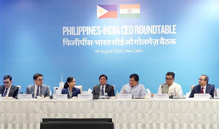 The President of the Republic of Philippines, Mr. Ferdinand Romualdez Marcos Jr. and the Union Minister for Commerce and Industry, Shri Piyush Goyal attend Philippines-India CEO Roundtable, in New Delhi on August 06, 2025.