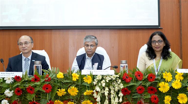 The Secretary, Ministry of Ayush, Shri Vaidya Rajesh Kotecha and the Head, TCI Unit, WHO, Dr. Kim Sungchol at the inauguration of the WHO-IRCH Workshop on Herbal Medicine Safety and Regulations organised by the Ministry of Ayush in collaboration with the World Health Organization (WHO) at PCIM&H, Ghaziabad, in Uttar Pradesh on August 06, 2025.