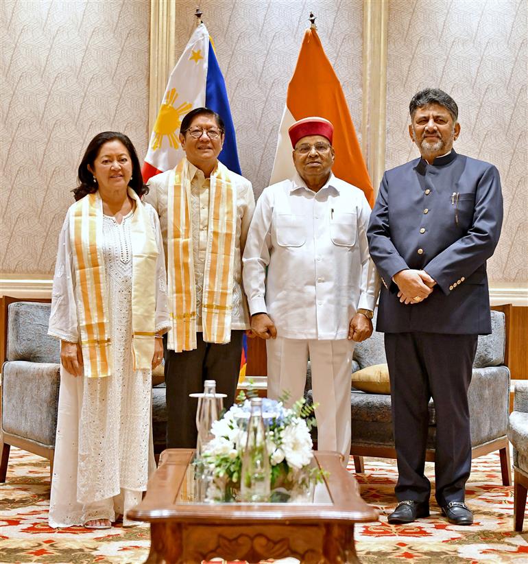 The President of the Republic of the Philippines, Mr Ferdinand Romualdez Marcos Jr.  meeting with the Governor of Karnataka, Shri Thawar Chand Gehlot at Bengaluru, in Karnataka in on August 07, 2025.