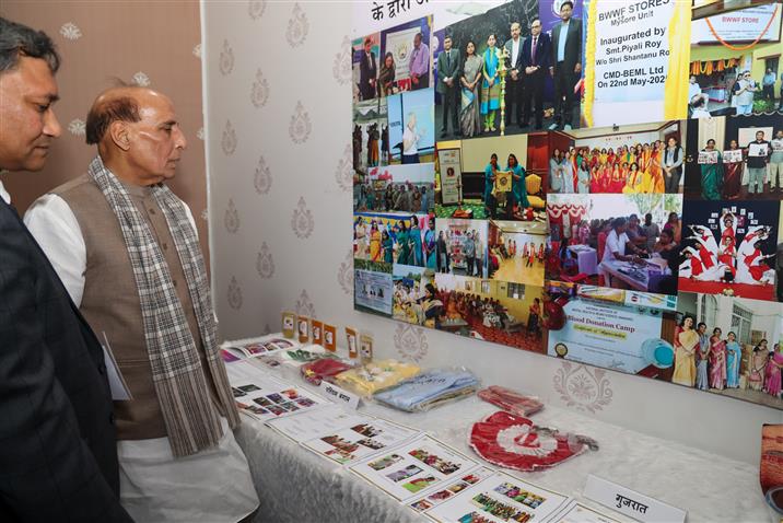 The Union Minister for Defence, Shri Rajnath Singh visits an exhibition at the laying of foundation stone of BEML’s Greenfield Rail Manufacturing facility (BRAHMA) at Umaria, in Madhya Pradesh on August 10, 2025.