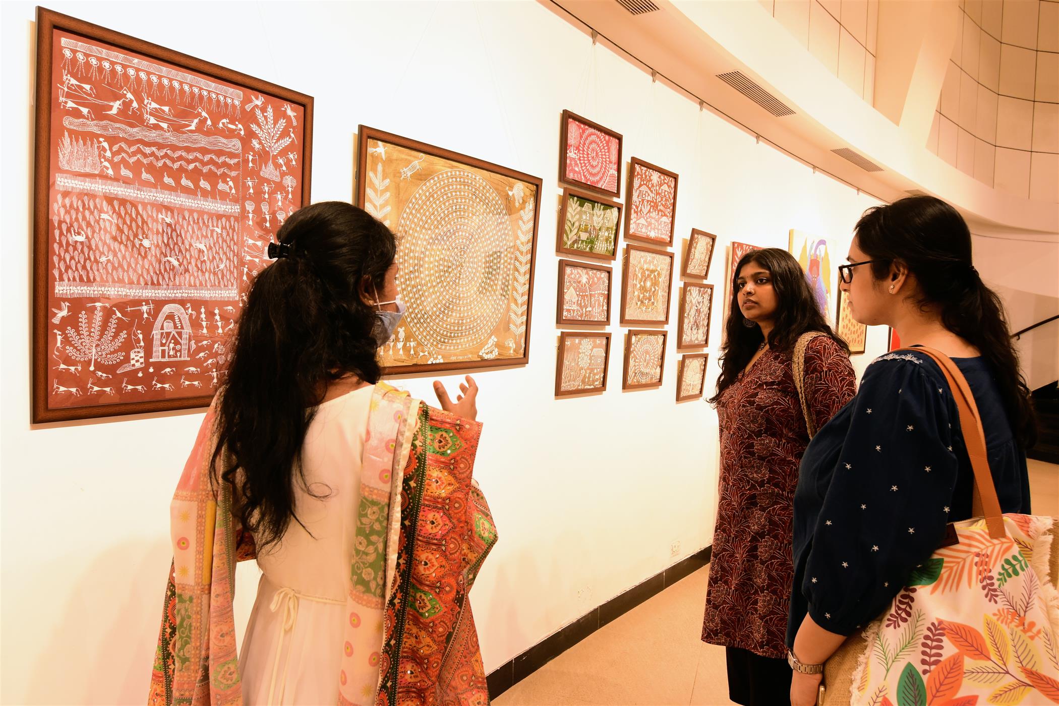 Ministry of Tribal Affairs, Government of India and TRIFED has organized 
a celebration of Traditional Tribal Paintings called ‘AADI CHITRA’ at Jahangir Art Gallery, Fort, Mumbai on 29-07-2025