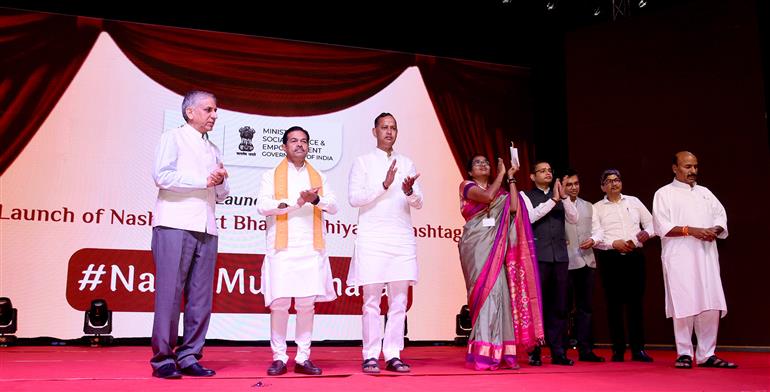 The Union Minister for Social Justice and Empowerment, Dr. Virendra Kumar and the Minister of State for Consumer Affairs, Food and Public Distribution and Social Justice and Empowerment, Shri B. L. Verma at the celebration of 5 Years of Nasha Mukt Bharat Abhiyaan at Kendriya Vidyalaya, in New Delhi on August 13, 2025.