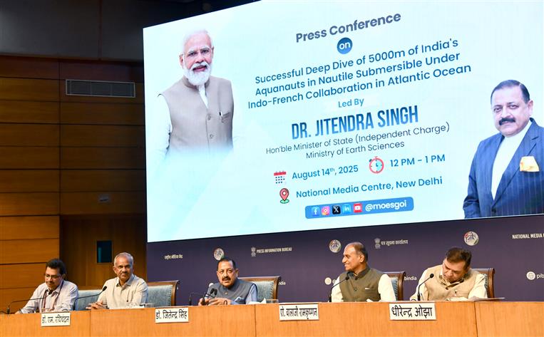 The Minister of State for Science & Technology (Independent Charge), Earth Sciences (Independent Charge), Prime Minister’s Office, Personnel, Public Grievances & Pensions, Atomic Energy and Space, Dr. Jitendra Singh addressing a Press Conference on Successful Deep Dive of 5000m of India’s Aquanauts in Nautile Submersible under Indo-French collaboration in Atlantic Ocean at National Media Centre, in New Delhi on August 14, 2025.