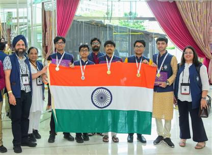At the 18th International Olympiad on Astronomy & Astrophysics held in Mumbai, Indian students bagged 4 Golds & 1 Silver 

Gold: Arush Mishra, Akshay Shrivastav, Banibrata Majee, Panini
Silver: Suman Gupta