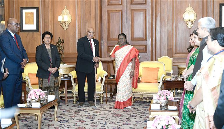 The President of India, Smt Droupadi Murmu meeting with the Prime Minister of Fiji, Mr. Sitiveni Ligamamada Rabuka, in New Delhi on August 25, 2025. 