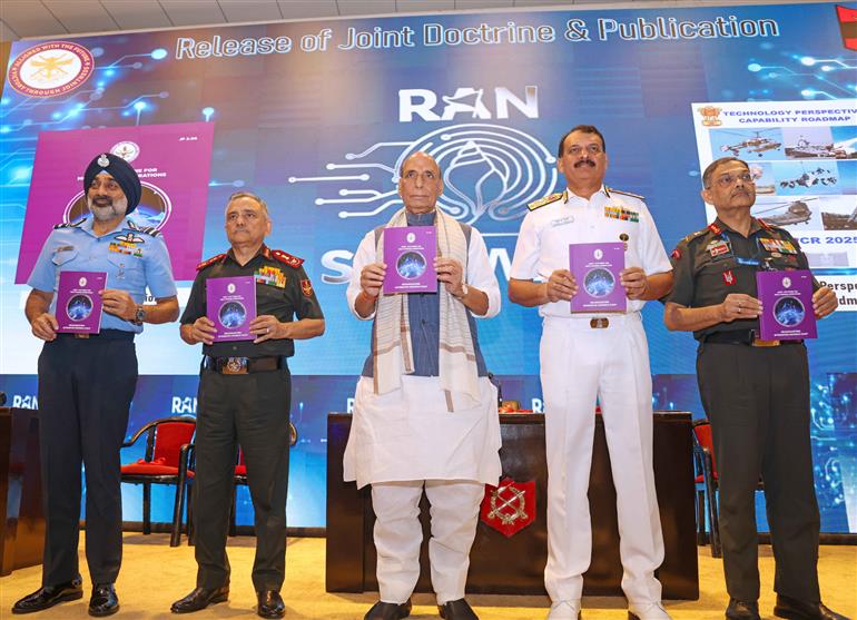 The Union Minister for Defence, Shri Rajnath Singh attends the RAN SAMWAD at the Army War College, in Dr Ambedkar Nagar, Madhya Pradesh on August 27, 2025.