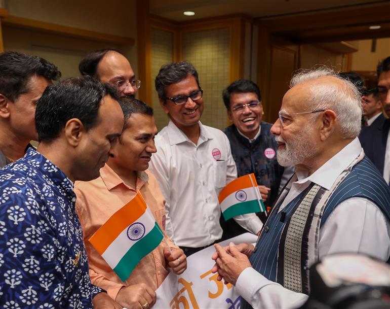 PM receives a rousing welcome by Indian community upon his arrival at a hotel in Tokyo, Japan on August 29, 2025.:Prime Minister's Office PM receives a rousing welcome by Indian community upon his arrival at a hotel in Tokyo, Japan on August 29, 2025.:Prime Minister