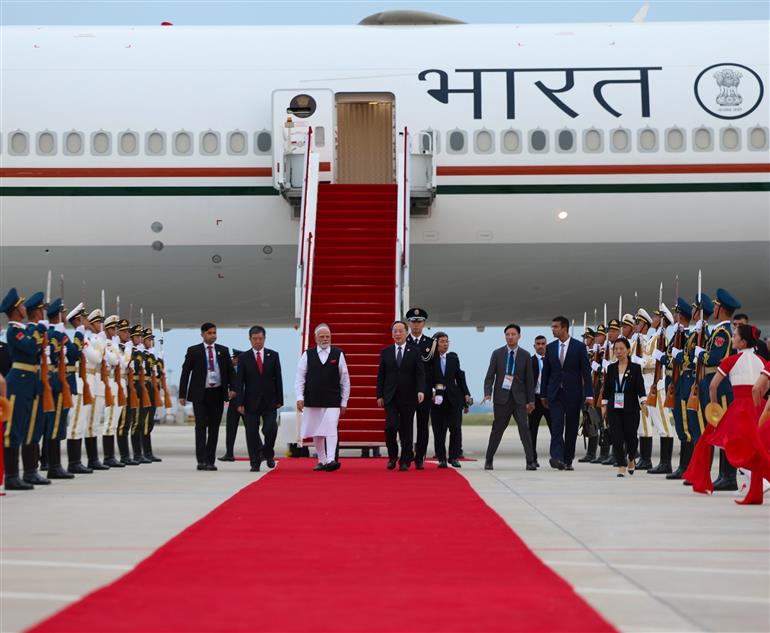 PM arrives in Tianjin, China on August 30, 2025.