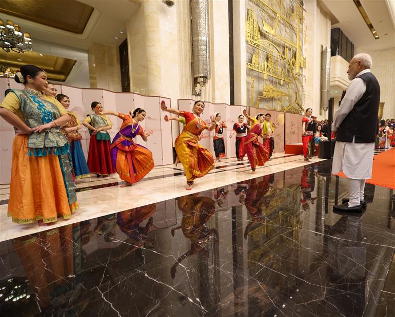 PM receives warm welcome by the Indian community at hotel in Tianjin, China on August 30, 2025.:Prime Minister's Office PM receives warm welcome by the Indian community at hotel in Tianjin, China on August 30, 2025.:Prime Minister