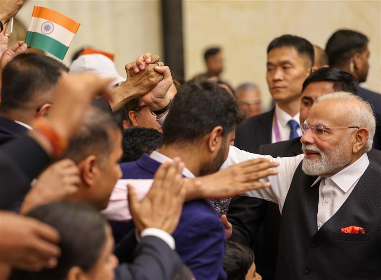PM receives warm welcome by the Indian community at hotel in Tianjin, China on August 30, 2025.:Prime Minister's Office PM receives warm welcome by the Indian community at hotel in Tianjin, China on August 30, 2025.:Prime Minister