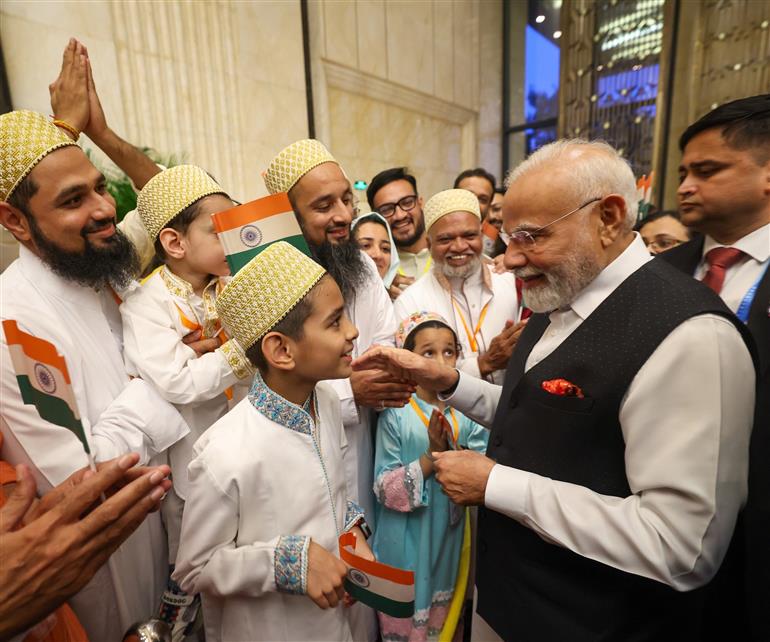 PM receives warm welcome by the Indian community at hotel in Tianjin, China on August 30, 2025.:Prime Minister's Office PM receives warm welcome by the Indian community at hotel in Tianjin, China on August 30, 2025.:Prime Minister