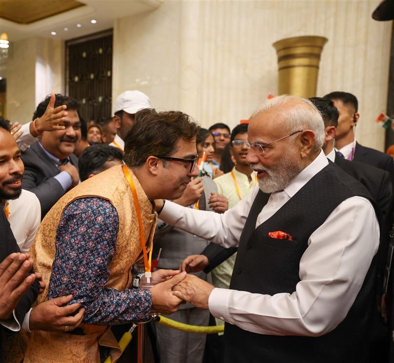 PM receives warm welcome by the Indian community at hotel in Tianjin, China on August 30, 2025.:Prime Minister's Office PM receives warm welcome by the Indian community at hotel in Tianjin, China on August 30, 2025.:Prime Minister